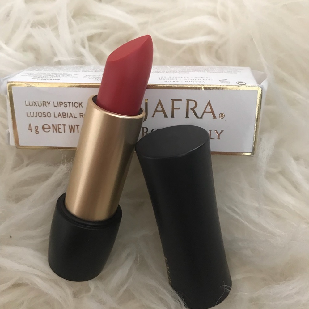 Jafra Moisture rich lipstick 💄